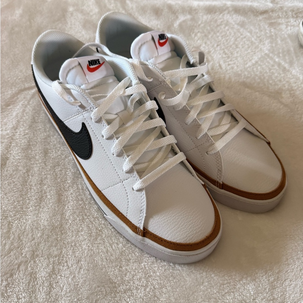 Nike Men's White and Brown Sneakers